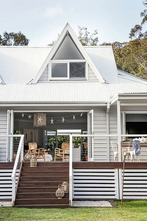 How to Design a Beach House That Can Withstand the Elements