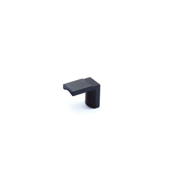 Quadrato Wide Finger Pull, Matte Black, 1-1/8'' 20014-MB