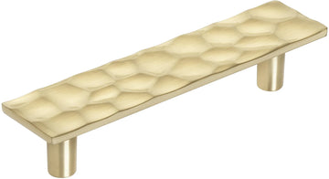 Kamari 3-3/4'' cc Cabinet Pull BP36822
