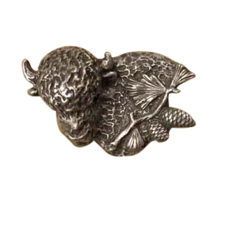 Buffalo w/Pine Spray-Lft Knob 103