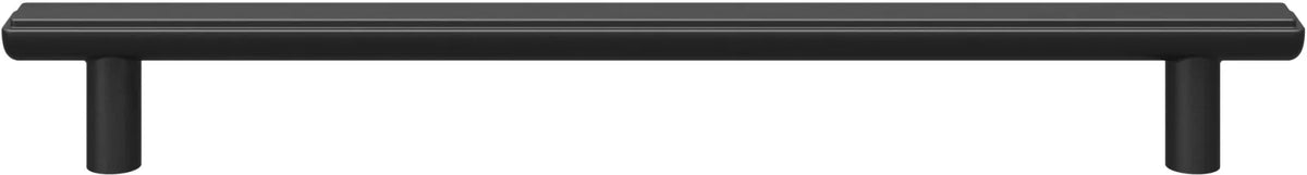 Finderne 7 9/16'' cc