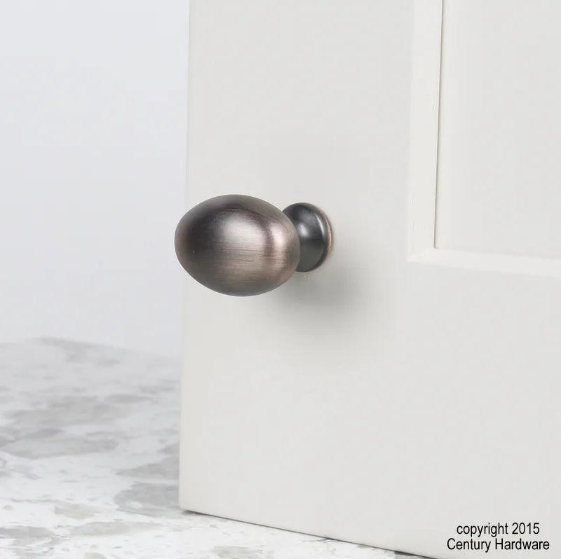 Glacier 1-3/8'' Diameter Oval Knob
