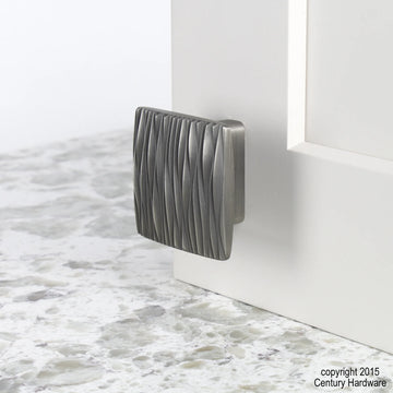 Dolce 1-1/4'' (32mm) Square Knob