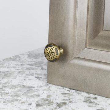 Highlander 1-3/16'' Diameter Knob