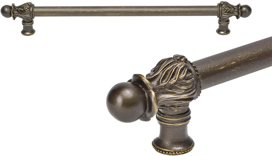 Acanthus 18'' cc with 5/8'' smooth center long pull Romanesque style in Antique Brass. 5553-3