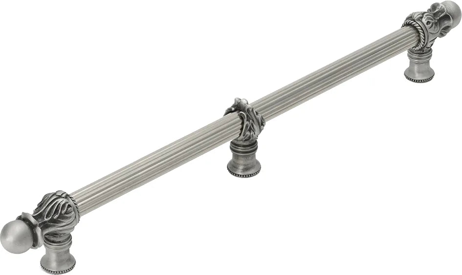 Acanthus 18'' cc with 5/8'' reeded center long pull Romanesque style with center brace 5558R-11