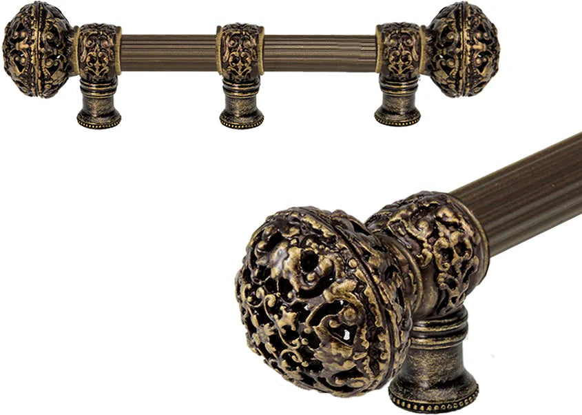 Juliane Grace 6'' cc with 5/8'' reeded center long pull & center brace large finial in Antique Brass. 5605R-3