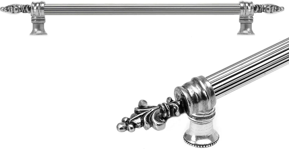 Charlemagne 18'' cc w/ 5/8'' reeded center long pull 5653R-9