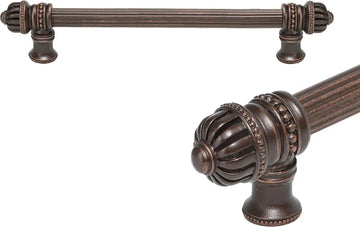 Cricket Cage 9'' cc with 5/8'' reeded center long pull small finial 5681R-22