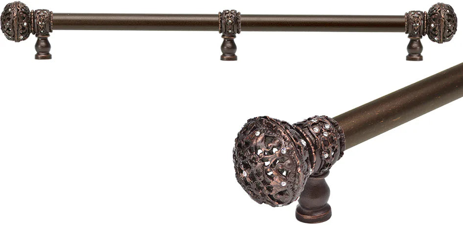 Juliane Grace 22'' cc with 5/8'' smooth center long pull large finial w/ 65 Swarovski Clear Crystals with center brace 5699-22C