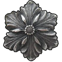 Opulent Flower Knob