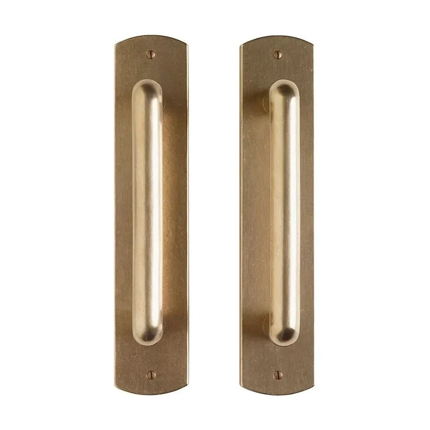 Curved Push/Pull Set – 2 3/4″ x 13″ G560