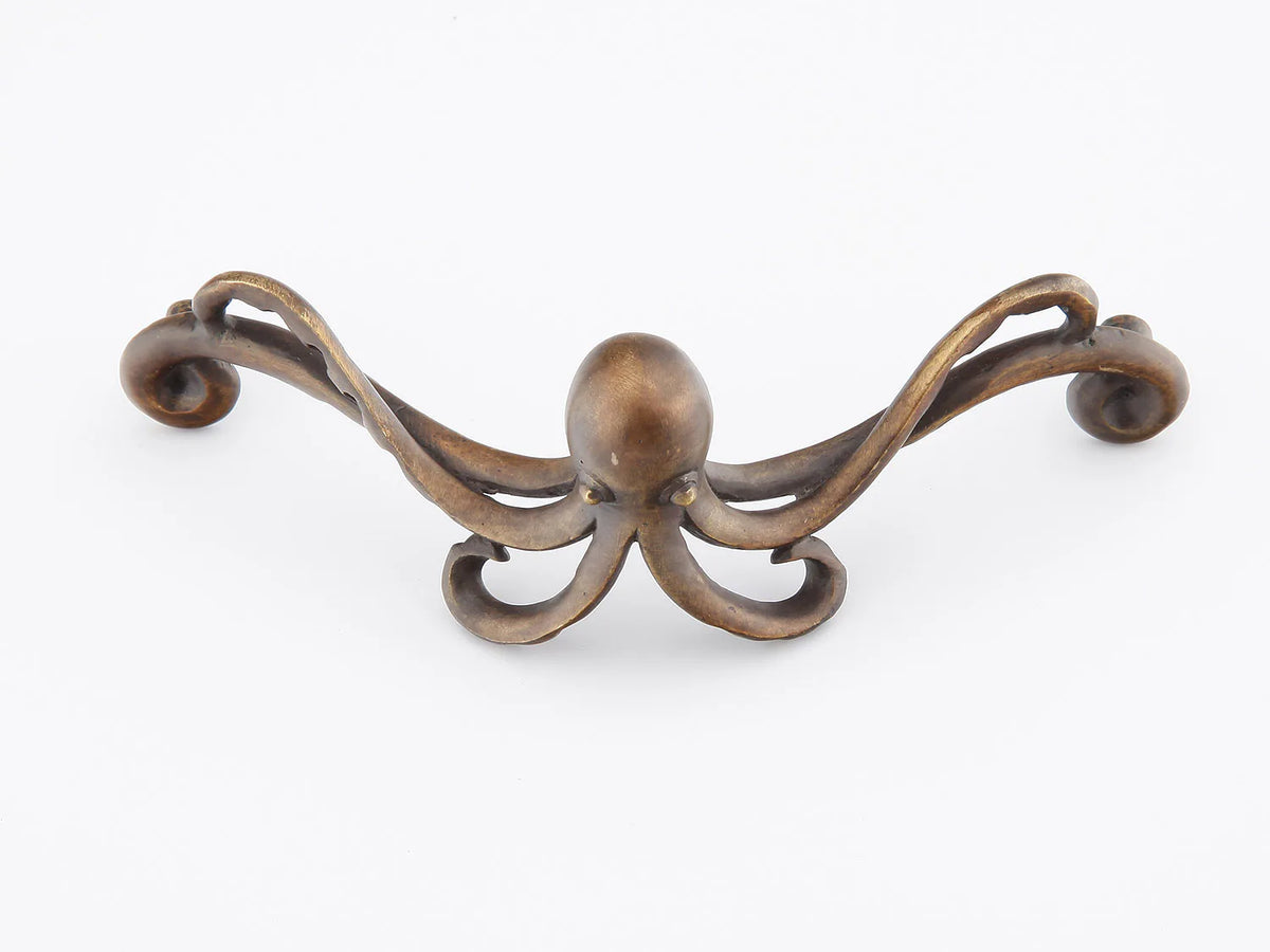 Nature Pull, Octopus, Estate Dover, 4-1/4'' cc 918-ED