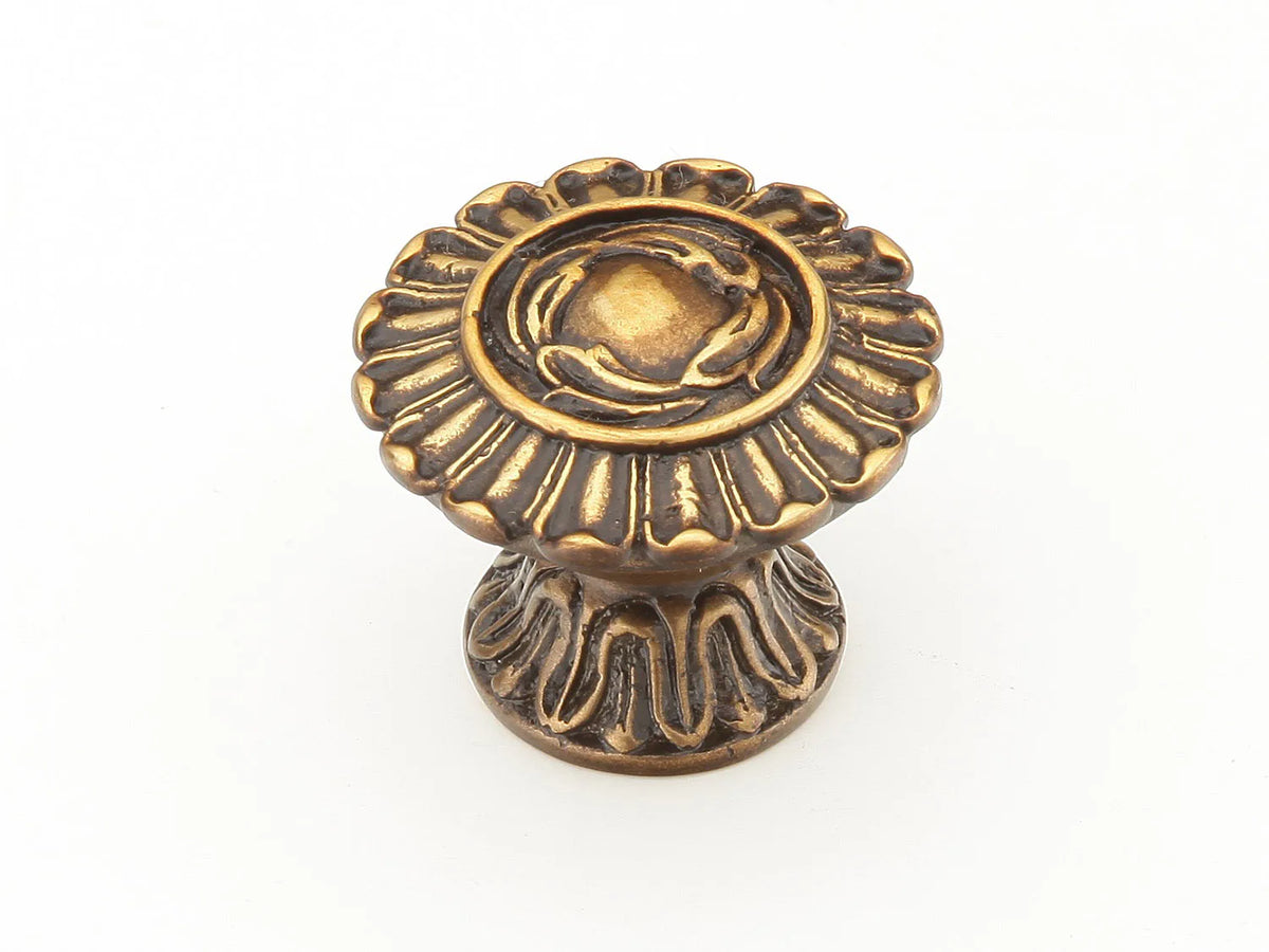 French Court Knob, Round, 1-1/4'' dia