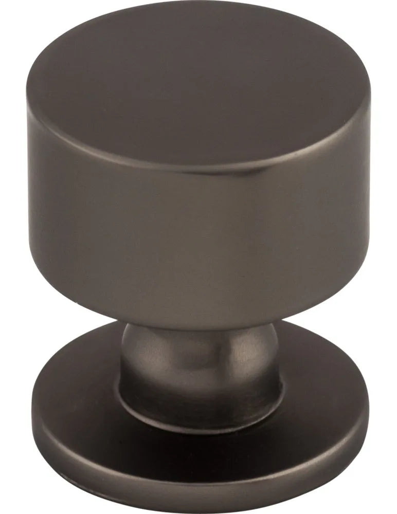 Serene Lily Knob 1 1/8''