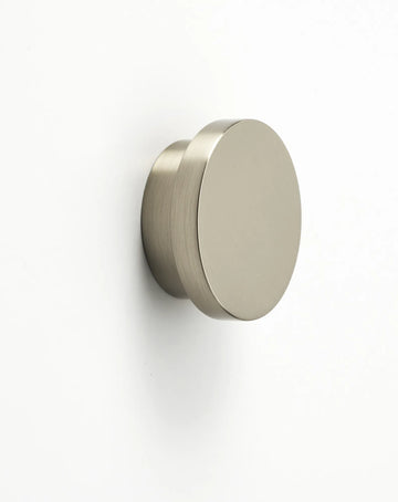 Redondo 1 3/8'' Knob A450-14-SN