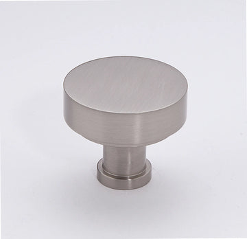 Moderne 1 3/16'' Knob A716-38-SN