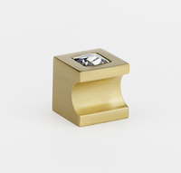 Contemporary II Crystal 3/4'' Crystal Knob C853-34-SB