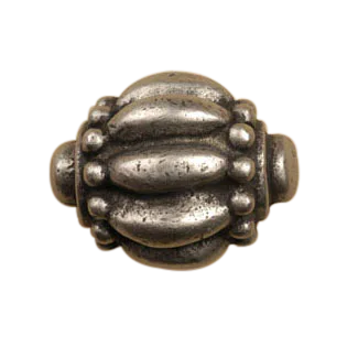 Renaissance Knob-Lg 1011