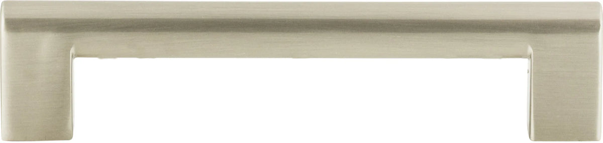 Round Rail Pull 5 1/16'' cc