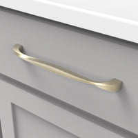 Twist Collection Pull 8-13/16'' cc Elusive Golden Nickel Finish H076020-EGN