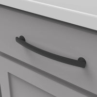 American Diner Collection Pull 7-9/16'' cc Matte Black Finish P2157-MB