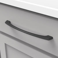 Greenwich Collection Pull 8-13/16'' cc Matte Black Finish P3041-MB