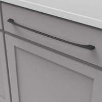 Greenwich Collection Pull 18'' cc Matte Black Finish P3375-MB