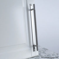 Diamond Knurling 7-9/16'' (192mm) cc Knurled Pull with Backplate