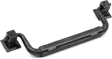 Medieval 5-1/16'' (128mm) cc Bail Pull