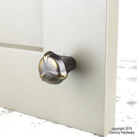 Luna 1-1/8'' Diameter Knob