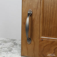 Iris 3'' cc Pull 28043-AZC