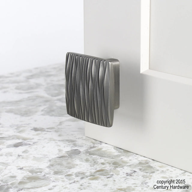 Dolce 1-1/4'' (32mm) Square Knob