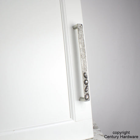 Ocean 8-13/16'' Seashell Pull 65039C-NBM