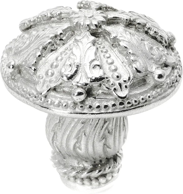 Acanthus med knob Renaissance style with feather scroll foot 1060-24