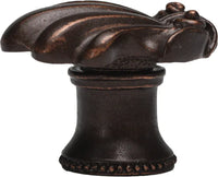Aphrodite medium shell knob 346-22