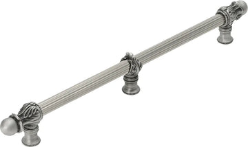 Acanthus 18'' cc with 5/8'' reeded center long pull Romanesque style with center brace 5558R-11