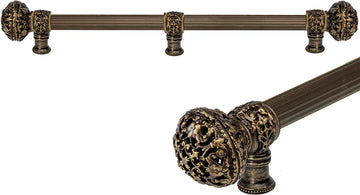 Juliane Grace 22'' cc with 5/8'' reeded center long pull & center brace large finial in Antique Brass. 5609R-3