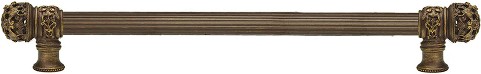 Juliane Grace 22'' cc with 5/8'' reeded center long pull small finial in Antique Brass. 5614R-3