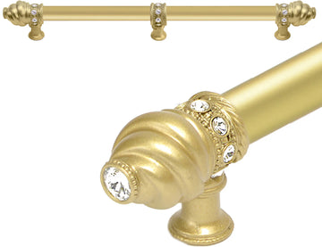 Caché 18'' cc with 5/8'' smooth center long pull & center brace with 16 rivoli Swarovski Clear Crystals in Soft Gold 5678-27C