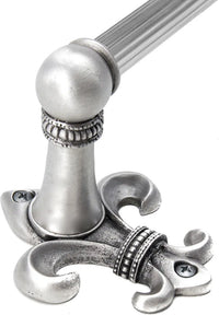 Charlemagne 32'' o.c towel Bar with 5/8'' reeded center 567R-11