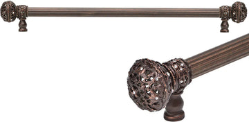 Juliane Grace 22'' cc with 5/8'' reeded center long pull large finial w/ 56 Swarovski Clear Crystals 5694R-22C