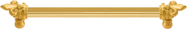 Charlemagne 12'' cc with 5/8'' reeded center long pull with large Fleur De Lys 5712R-8