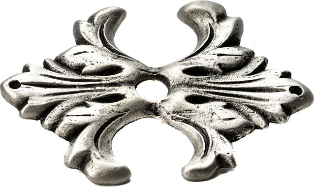 Acanthus medium escutcheon Renaissance style 682
