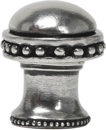 Classic/Beaded Classic medium round knob with beaded rim 707B