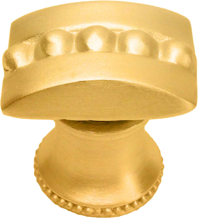 Classic/Beaded Beaded center rectangle knob with flared foot 809B-8