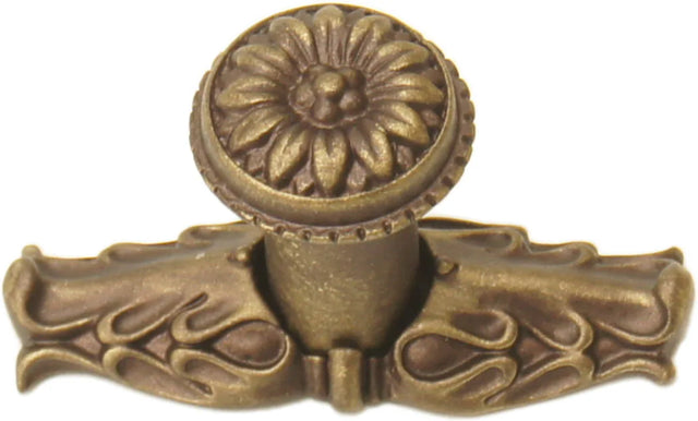 Acanthus Carpe Diem 831839-3 Antique Brass small knob Rosette style w/ rope small back plate 831839-3
