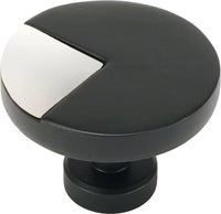Spectra large round knob in Matte Black finish with Bright White 9000-2BW