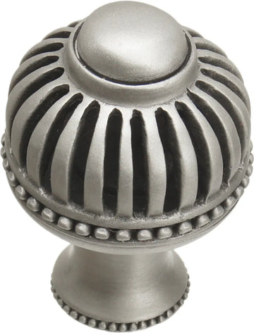 Cricket Cage large round knob with flared foot 953B
