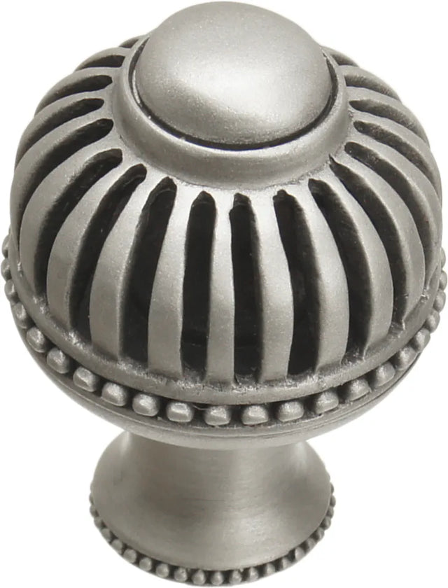 Cricket Cage large round knob with flared foot 953B